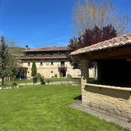 Hotel Fuentes Carrionas 3*