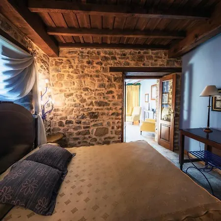 Hotel Fuentes Carrionas Camasobres