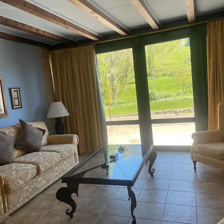 Hotel Fuentes Carrionas 3*